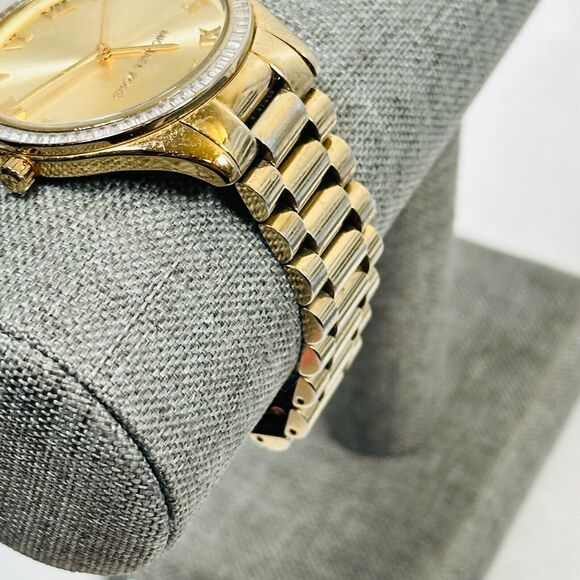 Michael Kors Watch Womens 40mm Crystal Bezel Gold Tone Blake New Battery - Picture 4 of 15